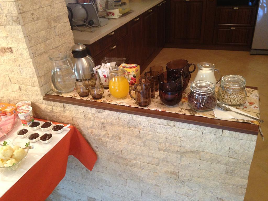 מלון Dorf Haus Văliug מראה חיצוני תמונה